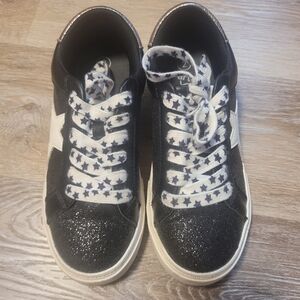 Girls Sparkly Sneakers